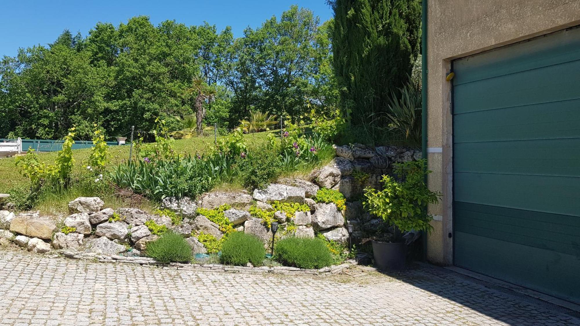 Les Rives Montans Apartment Екстериор снимка